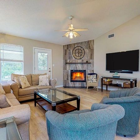 5 Bed 2 Bath Vacation Home In Дестин Экстерьер фото