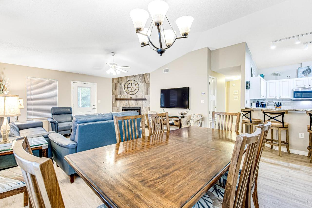 5 Bed 2 Bath Vacation Home In Дестин Экстерьер фото